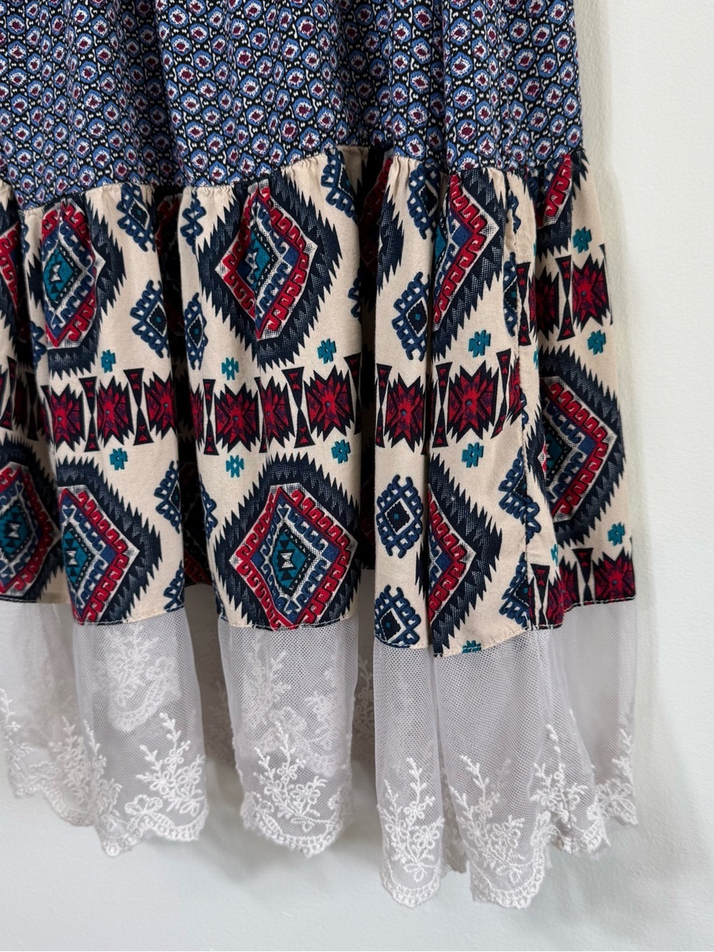 Umgee Boho Blue Mixed Print Tiered Dress Southwestern Tribal Lace Hem Medium - Picture 2 of 6